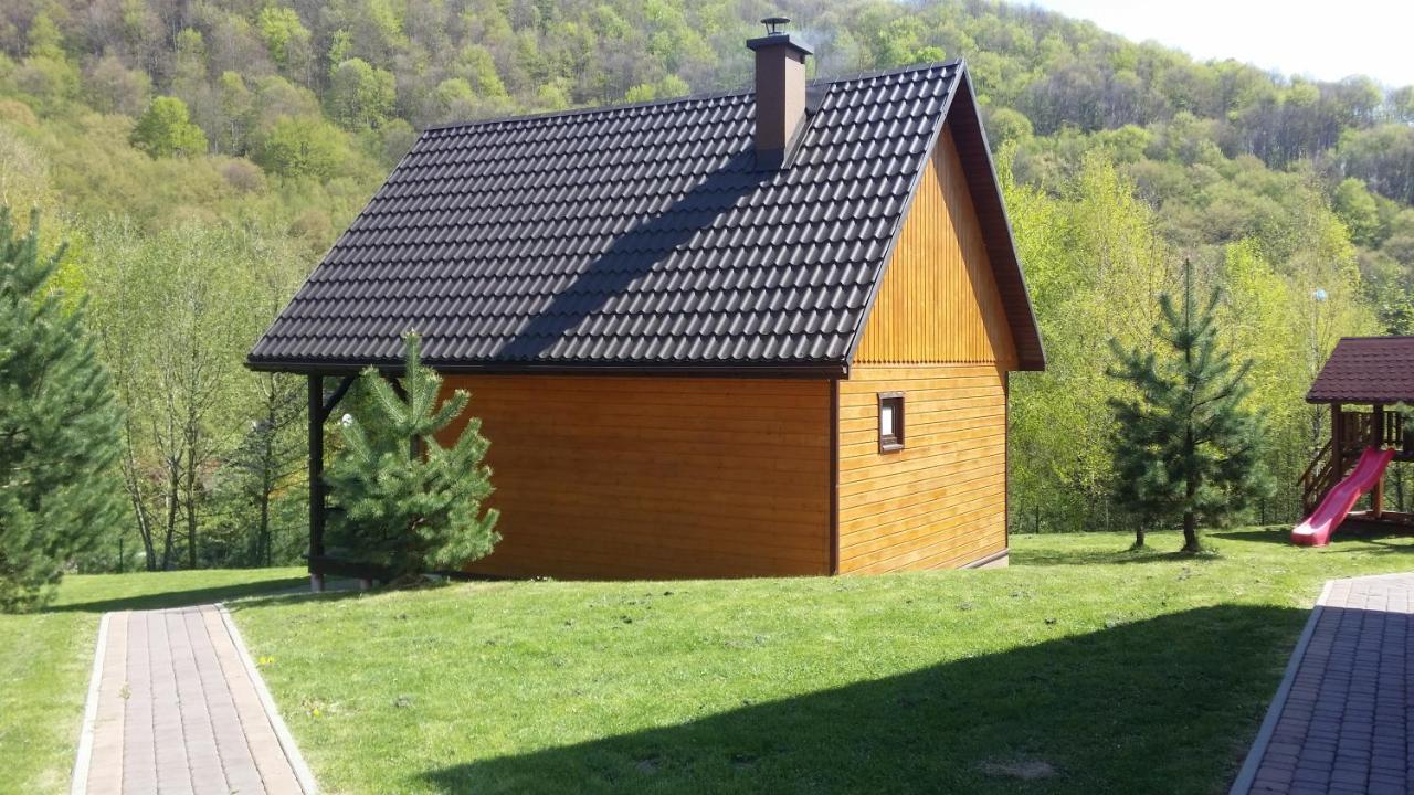 Trzy Domki W Bieszczadach Bukowiec  Exteriör bild